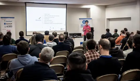 Conf   Nicolas Grekas   loin 3